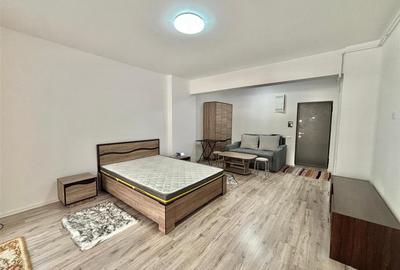 Garsonieră nedecomandată, mobilată în Tractorul - 2