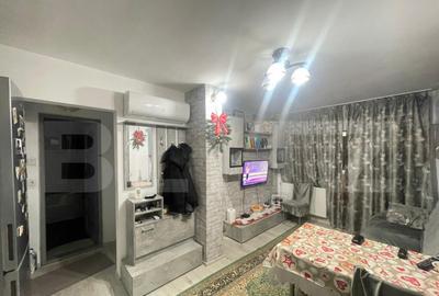 Apartament cu 2 camere decomandat în Siloz