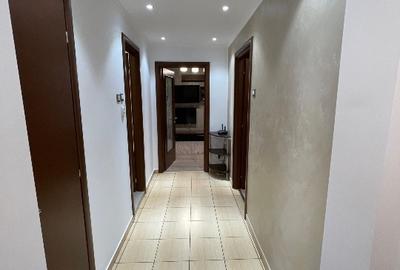 Apartament cu 2 camere decomandat, mobilat în Titan - 1