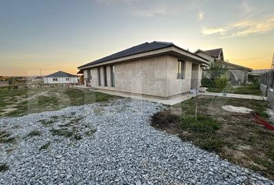 Casa de vanzare noua in zona metropolitana a Oradiei - 3