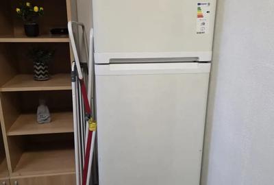 Vand garsoniera 12mp, baie proprie, etaj 3 zona Iosefin - 2