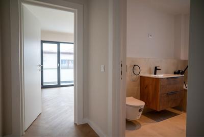 Casă cu 4 camere cu Teren 363 Mp în Preajba - 1