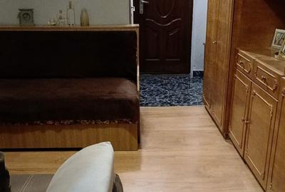 Garsonieră decomandată în Dacia - 2