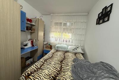 Apartament 4 camere, semidecomandat, 69 mp, Craiovita Noua, Zona Orizont - 4
