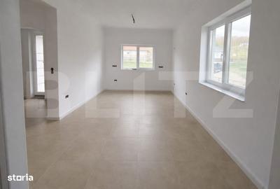 Casă cu 4 camere cu Teren 530 Mp în Unirea - 9