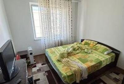 Apartament cu 4 camere semidecomandat în Tei - 4