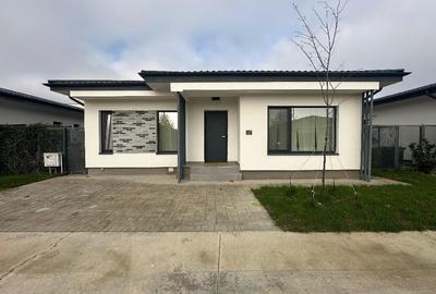 Complex AEROCITY - Tunari,  Vila P cu teren 350 mp, constructie 2022 - 1