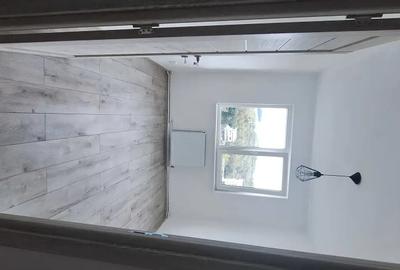 Apartament cu 3 camere în Dâmbu Pietros - 3