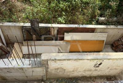 Casa + Curte 1 Mai - 20