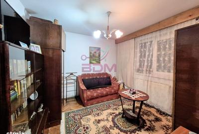 Apartament cu 3 camere semidecomandat în Central - 8