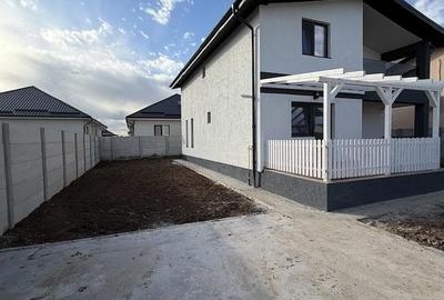 Casă cu 4 camere cu Teren 350 Mp în Nord - 2