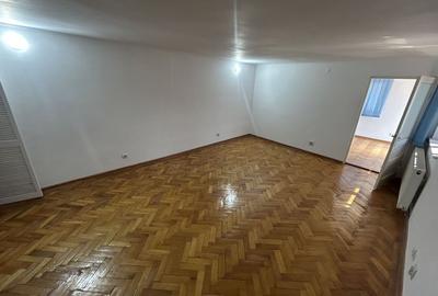 Casă cărămidă P+1, 5 camere, Delfinariu. - 13