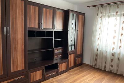 Apartament cu 2 camere decomandat în Aurel Vlaicu - 2