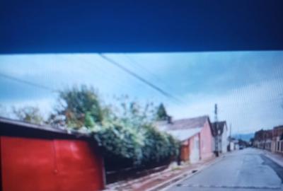 Vind Casa ,Garaj ,curte si teren privat, aproape de centru Petro?ani - 3