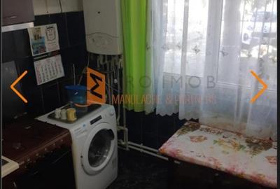 Garsonieră decomandată în Central - 7