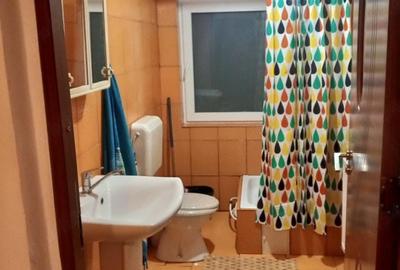 Casă cu 2 camere cu Teren 600 Mp în Central - 1