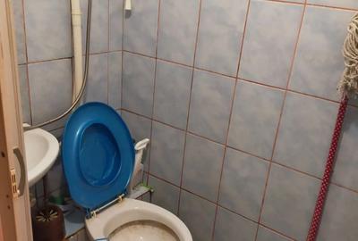 Inchiriez garsoniera - 2