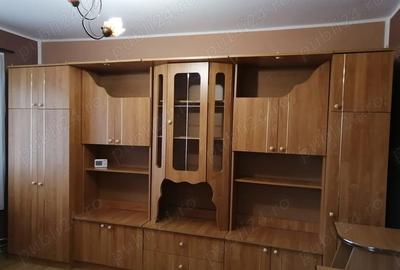 Apartament cu 2 camere decomandat în Coman