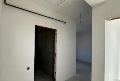 Apartament de vanzare, cu 2 camere, 42 mp, zona Garii - 1