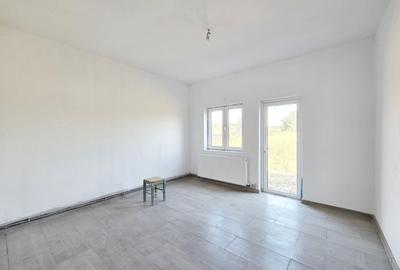 Casă individuală cu 7 camere cu Canalizare în Central - 4