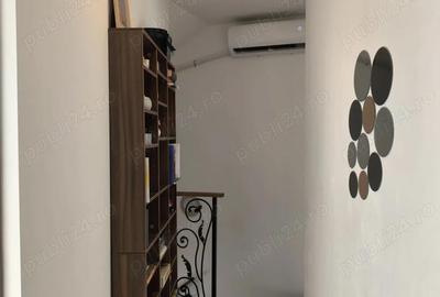 Casă cu 4 camere în Central - 1