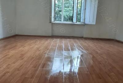 Vand casa in Comuna Gottlob