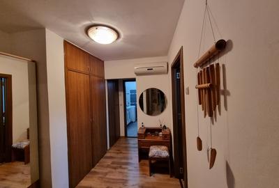 Apartament 2 camere decomandate/ spatios/ Arena Mall/ 22 Decembrie - 7