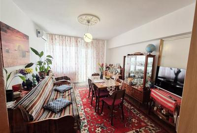 Apartament cu 3 camere decomandat în Podu Roș - 3