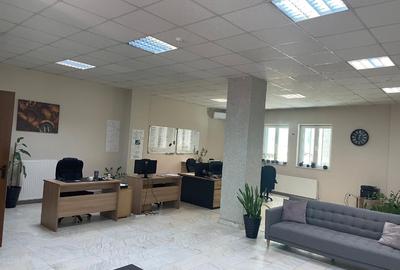 Birou, de 168 mp, în Central - 8