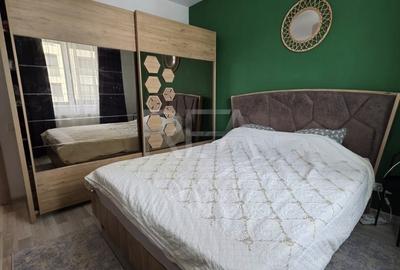 Apartament cu 3 camere decomandat, mobilat în Drumul Taberei