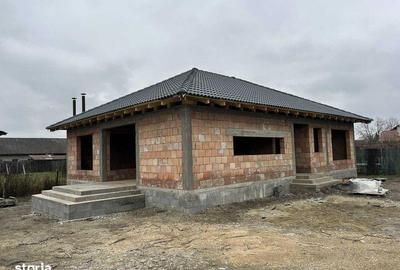 Casă cu 3 camere cu Teren 146 Mp în Ernei - 6