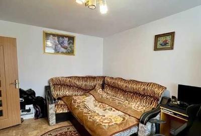 Apartament cu 3 camere decomandat în Sud - 4