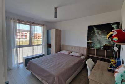 Casă cu 3 camere cu Canalizare în Giroc