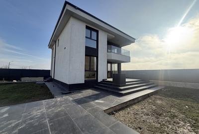 LUX | CASA | VILA INDIVIDUALA | CURTE | PROPRIETAR | TUNARI - 32