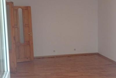 Apartament cu 3 camere decomandat în Exterior Vest - 8