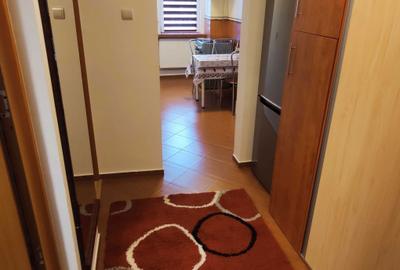 Garsonieră decomandată în Trafic Greu - 1