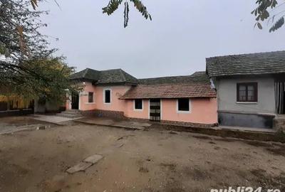 Casa de vanzare zona asfaltata vecina cu ambulatoriul - 2
