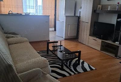 Apartament cu 2 camere semidecomandat în Central - 1
