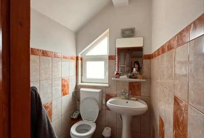 Casă cu 5 camere în Călugareni - 8