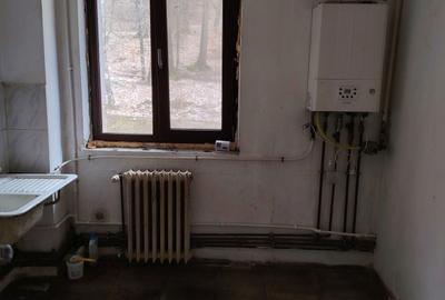 Apartament cu 2 camere decomandat în Central - 1