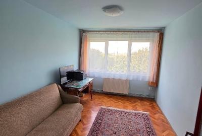Apartament 3 camere decomandat, 65 mp, mobilat si utilat, str.Libertatii - 4