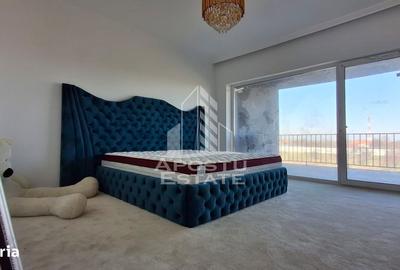 Casă cu 5 camere cu Teren 200 Mp în Mașloc