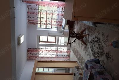 Ofer Garsoniera pentru inchiriere, conf.1, 40mp, in vila, et.1, balcon, zona Andronache - Colentina - 3