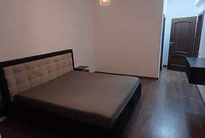 Apartament cu 3 camere în Central - 14