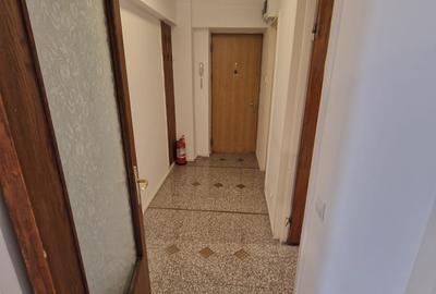 Apartament cu 3 camere decomandat în Universitate - 8
