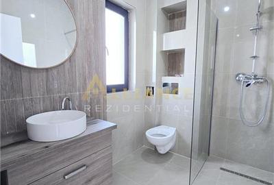 Casă cu 4 camere cu Teren 450 Mp în Berceni