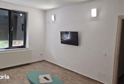 Apartament cu 2 camere decomandat în Central - 2