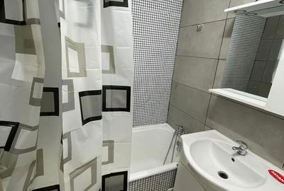 2 camere decomandat, 46 mp, centrala proprie noua, etaj 1, Trapezului 1 Decembrie - 1