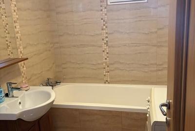 Apartament cu 3 camere decomandat în Titan - 5