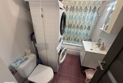 Apartament cu 2 camere semidecomandat în Valu lui Traian - 2